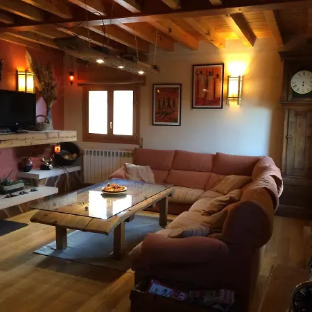 La Casa De Bernuy * Bernuy de Porreros